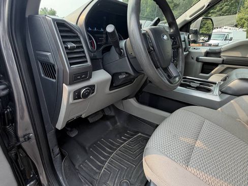 Used 2022 Ford F250 XLT w/ XLT Value Package AWD/4WD image 26