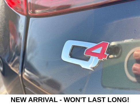 Used 2022 Alfa Romeo Stelvio Veloce image 9