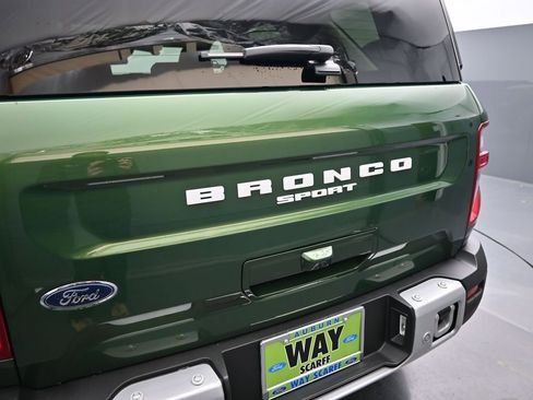 New 2025 Ford Bronco Sport Outer Banks w/ Sasquatch Outer Banks Package image 11