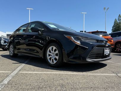 Used 2025 Toyota Corolla LE