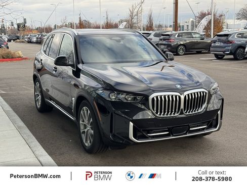 New 2026 BMW X5 xDrive50e image 9