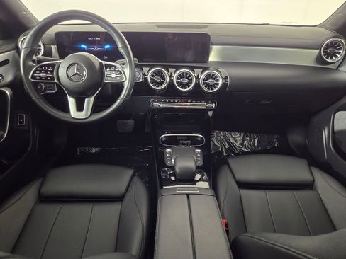 Used 2023 Mercedes-Benz CLA 250 image 27