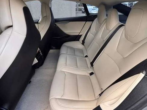 Used 2018 Tesla Model S 100D AWD/4WD image 10