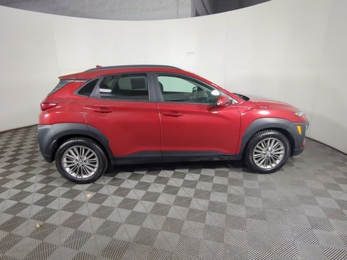 Used 2021 Hyundai Kona SEL Plus image 3