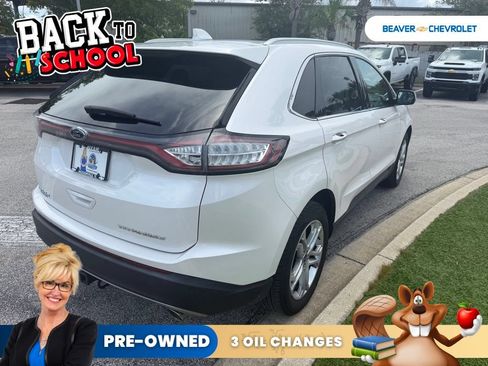 Used 2018 Ford Edge Titanium w/ Technology Package FWD image 4