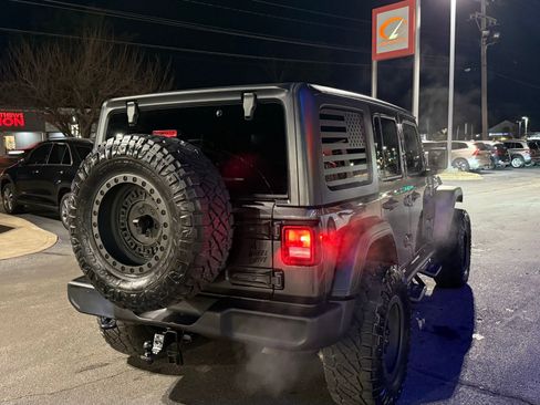 Used 2021 Jeep Wrangler Unlimited Sport image 4
