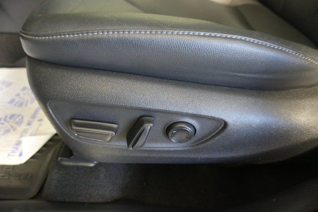 Used 2024 Toyota Grand Highlander AWD image 21