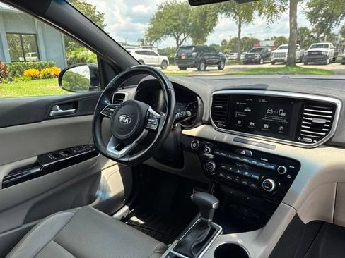 Used 2020 Kia Sportage S w/ S Premium Package FWD image 13