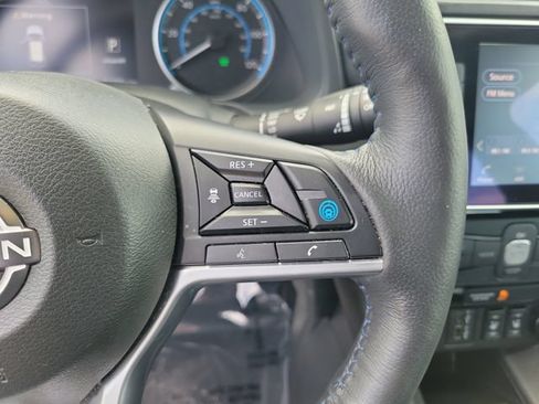 Used 2023 Nissan Leaf SV Plus FWD image 22