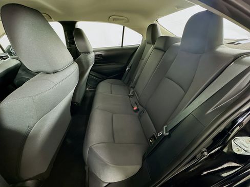 Used 2025 Toyota Corolla LE image 26