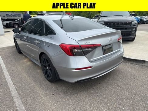 Used 2024 Honda Civic Sport image 2