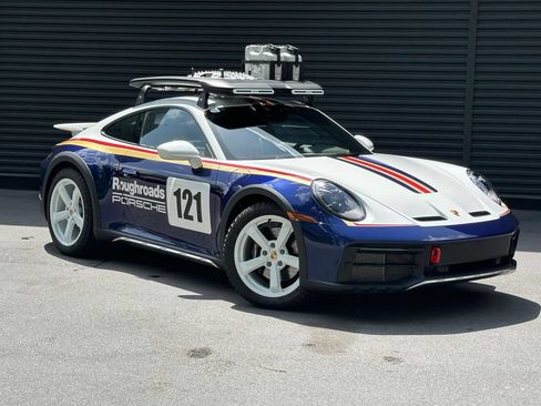 Used 2023 Porsche 911 Dakar AWD/4WD image 7