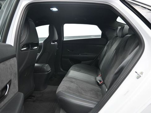 Used 2022 Hyundai Elantra N FWD image 27