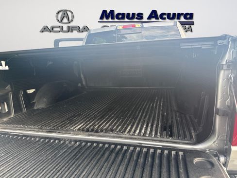 Used 2025 RAM 1500 Laramie AWD/4WD image 16