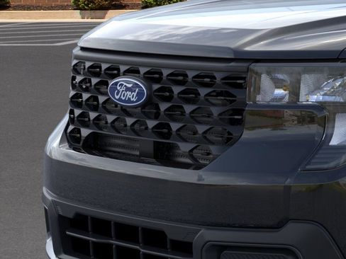 New 2025 Ford Maverick XLT w/ XLT Luxury Package image 18