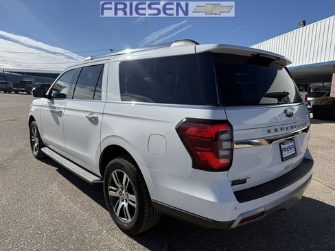 Used 2022 Ford Expedition Max Limited image 3