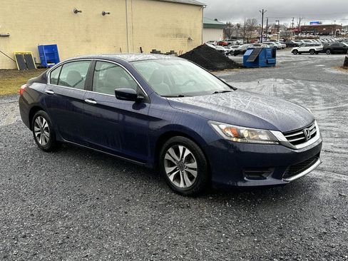 Used 2013 Honda Accord LX image 2