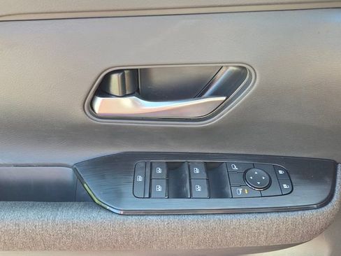 New 2026 Nissan Kicks SV FWD image 28