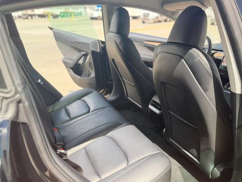 Used 2023 Tesla Model 3 Standard Range RWD image 21