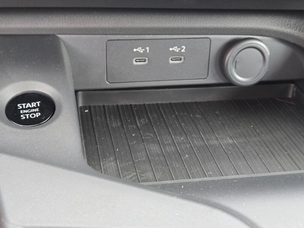 Used 2026 Nissan Sentra SV w/ Floor Mat Package FWD image 22