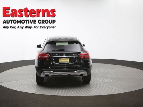 Used 2019 Mercedes-Benz GLA 250 4MATIC w/ Premium Package image 40