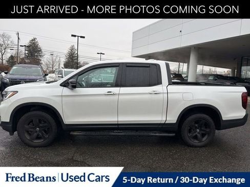 Used 2023 Honda Ridgeline Black Edition image 7