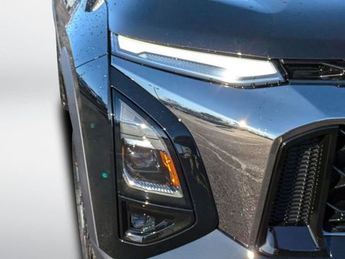 New 2025 Chevrolet Equinox ACTIV w/ Safety and Technology Package FWD image 9