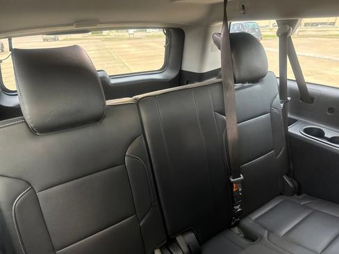 Used 2020 Chevrolet Suburban LT w/ Texas Edition Package RWD image 34