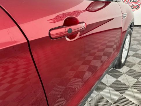 Used 2019 Ford Escape SE image 29