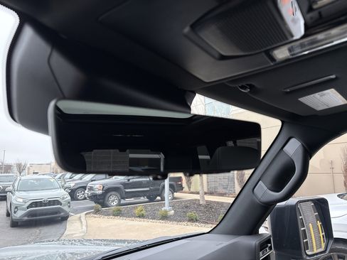 Certified 2025 Lexus GX 550 w/ Accessory Package (2T) image 26