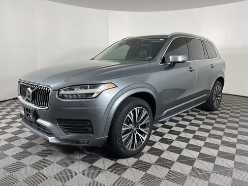 Used 2020 Volvo XC90 T6 Momentum image 5