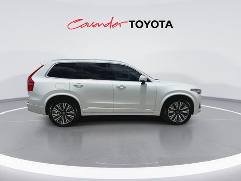 Used 2022 Volvo XC90 T6 Momentum w/ Advanced Package AWD/4WD image 9