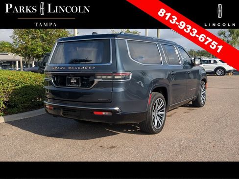 Used 2023 Jeep Grand Wagoneer L Series III AWD/4WD image 4