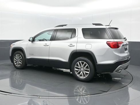 Used 2017 GMC Acadia SLE AWD/4WD image 16