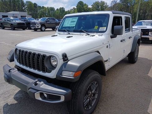 New 2025 Jeep Gladiator Sport image 10
