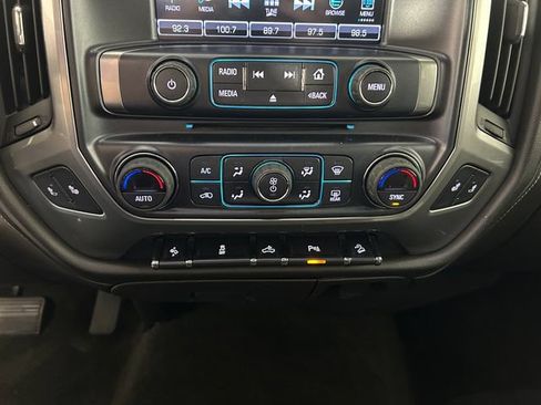 Used 2018 Chevrolet Silverado 1500 LTZ Z71 w/ Redline Edition AWD/4WD image 21