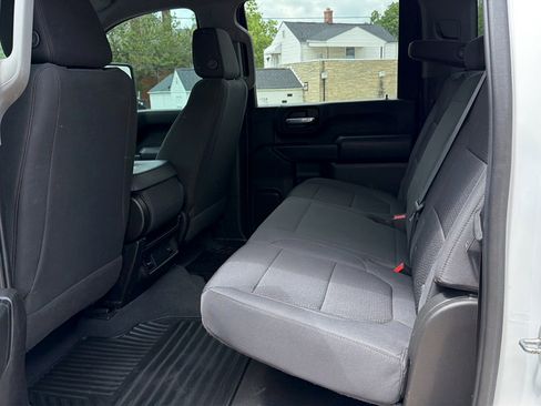Used 2022 Chevrolet Silverado 2500 Custom w/ Snow Plow Prep/Camper Package AWD/4WD image 11