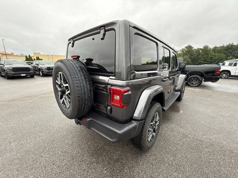 New 2027 Jeep Wrangler Unlimited Sahara AWD/4WD image 5