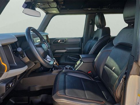 Used 2022 Ford Bronco Badlands w/ Sasquatch Package image 13