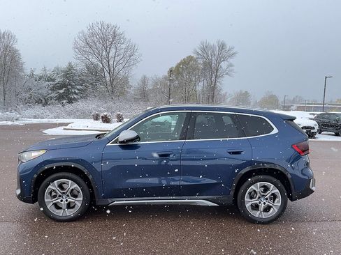 Certified 2023 BMW X1 xDrive28i w/ Premium Package image 2