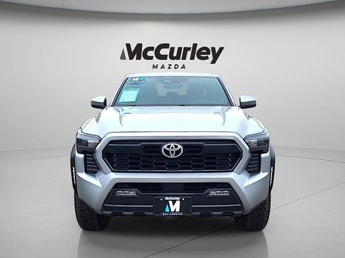 Used 2024 Toyota Tacoma TRD Off-Road AWD/4WD image 2