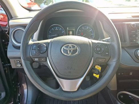 Used 2018 Toyota RAV4 LE w/ All Weather Liner Package AWD/4WD image 19