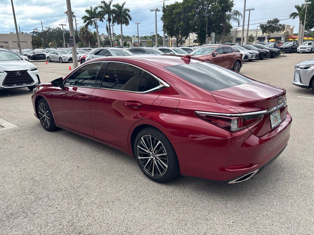 Certified 2023 Lexus ES 350 w/ Premium Package FWD image 13