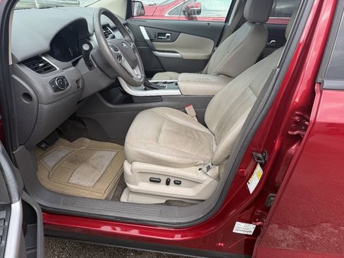 Used 2013 Ford Edge SEL FWD image 2