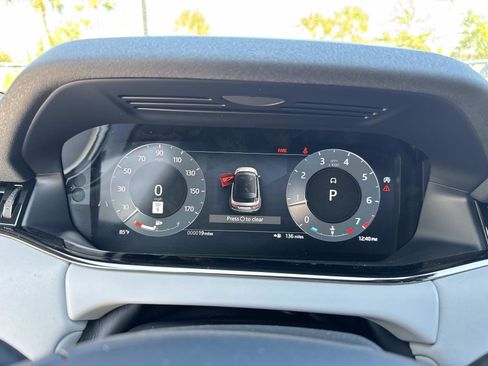 New 2026 Land Rover Range Rover Evoque S image 31