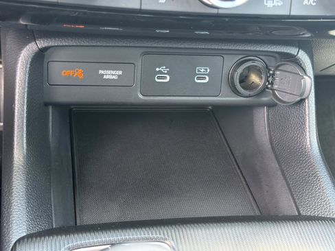 Used 2025 Honda Civic Sport image 22