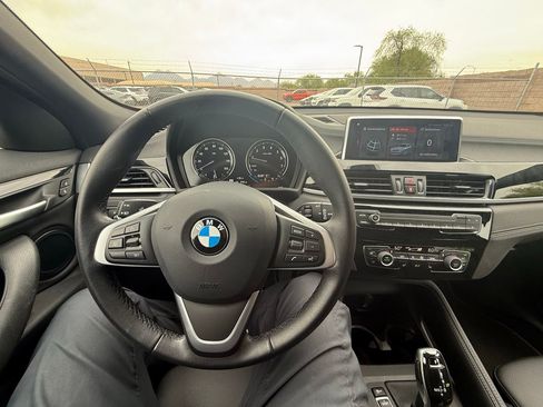 Used 2023 BMW X2 sDrive28i w/ Convenience Package FWD image 21