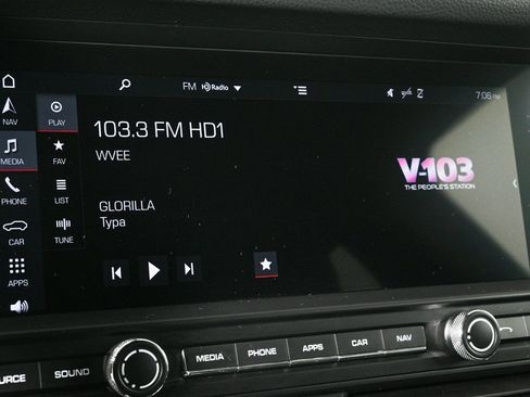 Certified 2020 Porsche Macan image 13