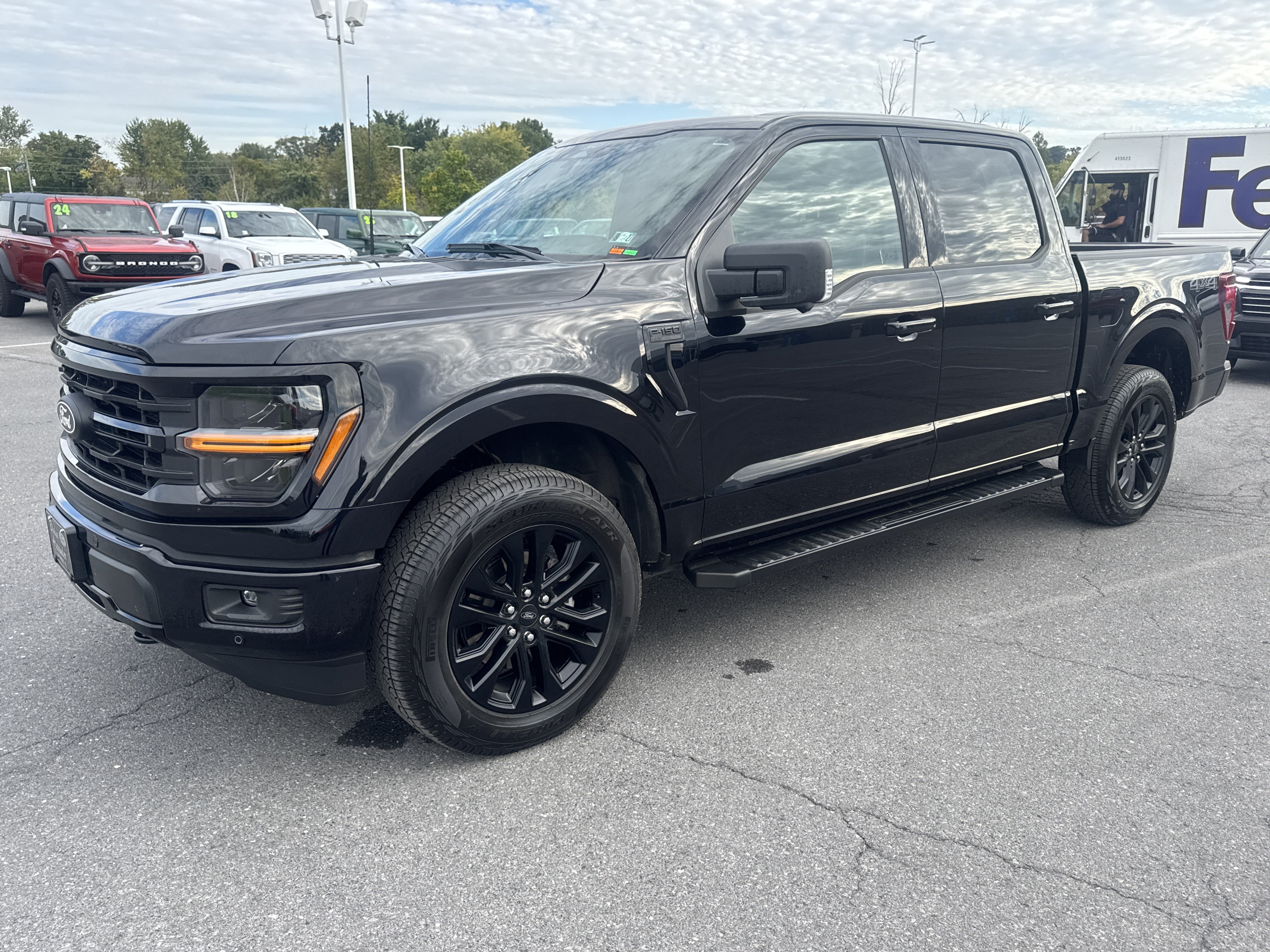 Used 2025 Ford F150 XLT w/ Equipment Group 303A High AWD/4WD image 8