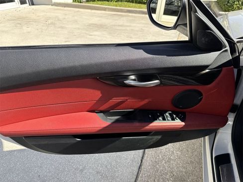 Used 2016 BMW Z4 sDrive28i image 39